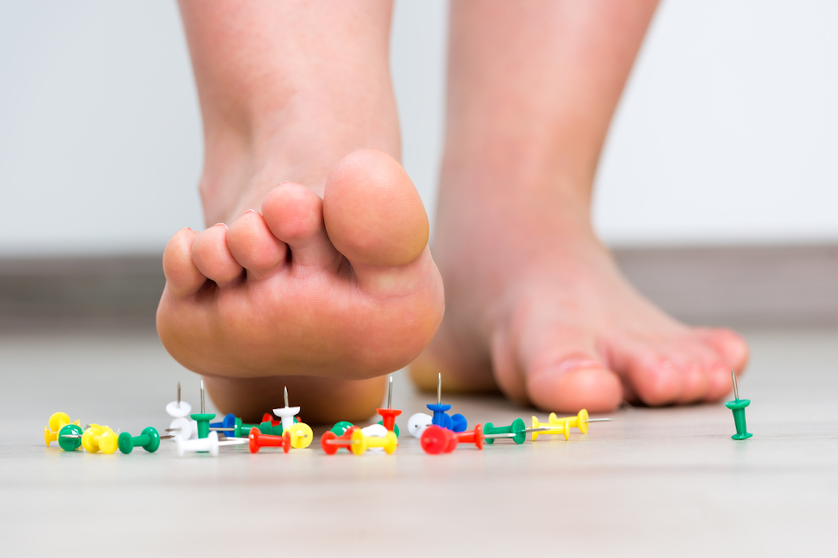 Stepping on push-pins, that's how neuropathy feels