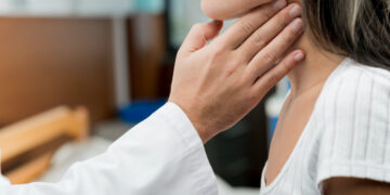 Thyroid Cancer: Causes, Symptoms & Treatment Options